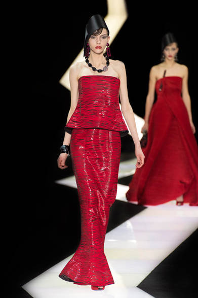 <strong>Armani Privé｜アルマーニ プリヴェ</strong>　2013年春夏オートクチュール コレクション