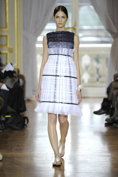 <strong>Christophe Josse｜クリストフ ジョセ</strong>　2013年春夏オートクチュール コレクション 