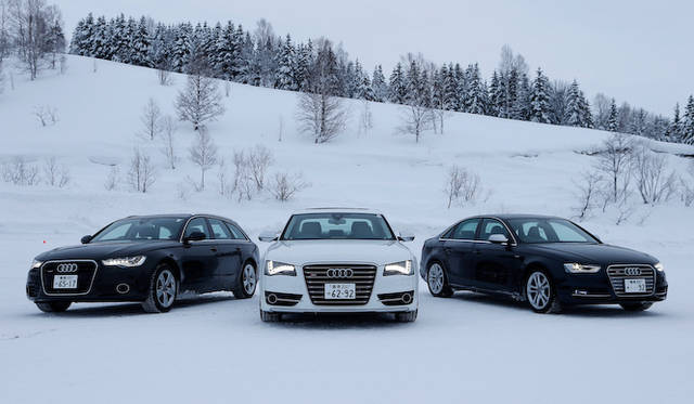 今回運転した3台。左からAudi A6 Avant 2.8 FSI quattro、Audi S8、Audi S4