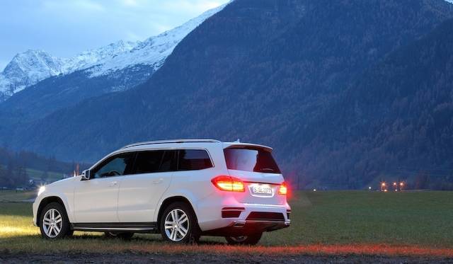 <strong>Mercedes-Benz GL 500 4MATIC BlueEFFICIENCY｜<br />メルセデス・ベンツ GL 500 4マチック ブルーエフィシエンシー</strong>