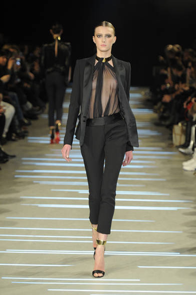 <strong>ALEXANDRE VAUTHIER｜アレクサンドル・ボーティエ</strong>　2013年春夏オートクチュール コレクション 