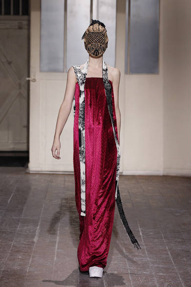<strong>MAISON MARTIN MARGIELA｜メゾン マルタン マルジェラ</strong>　2013年春夏オートクチュール コレクション