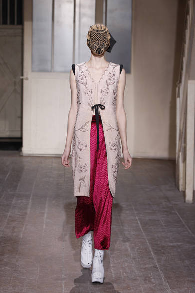 <strong>MAISON MARTIN MARGIELA｜メゾン マルタン マルジェラ</strong>　2013年春夏オートクチュール コレクション