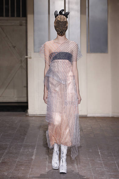 <strong>MAISON MARTIN MARGIELA｜メゾン マルタン マルジェラ</strong>　2013年春夏オートクチュール コレクション