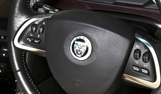 <strong>Jaguar XKR Coupe｜ジャガー XKR クーペ</strong>