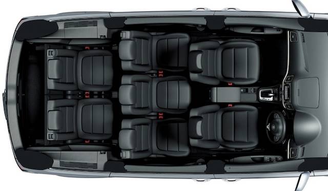 <strong>Volkswagen Sharan｜フォルクスワーゲン シャラン</strong><br />写真は従来型