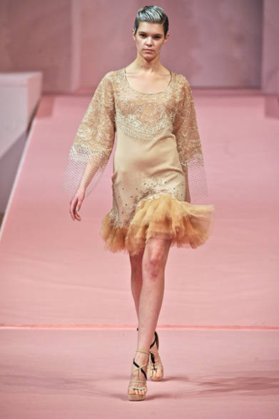 <strong>Alexis Mabille｜アレクシス マビーユ</strong>　2013年春夏オートクチュール コレクション