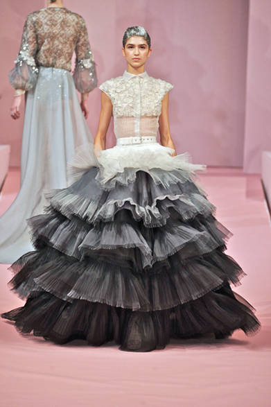 <strong>Alexis Mabille｜アレクシス マビーユ</strong>　2013年春夏オートクチュール コレクション