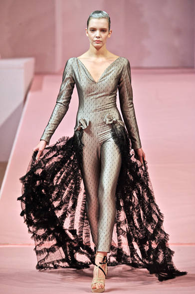 <strong>Alexis Mabille｜アレクシス マビーユ</strong>　2013年春夏オートクチュール コレクション