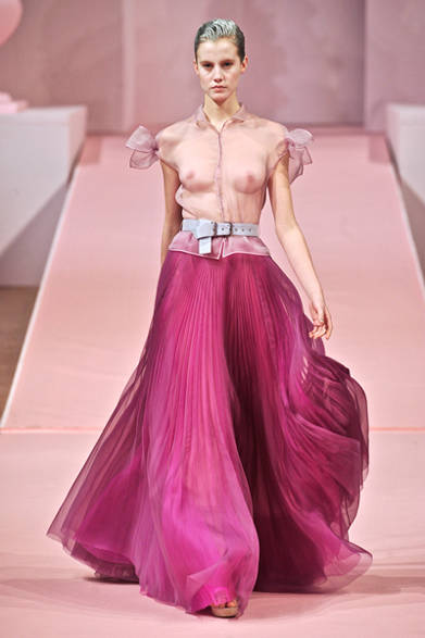 <strong>Alexis Mabille｜アレクシス マビーユ</strong>　2013年春夏オートクチュール コレクション