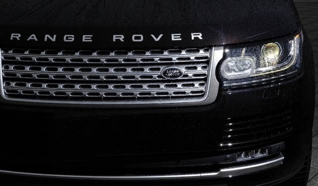 06_range_rover_665 <strong>Land Rover Range Rover 5.0 V8 SUPERCHARGED VOGUE|<br />ランドローバー レンジローバー 5.0 V8 スーパーチャージド ヴォーグ</strong>