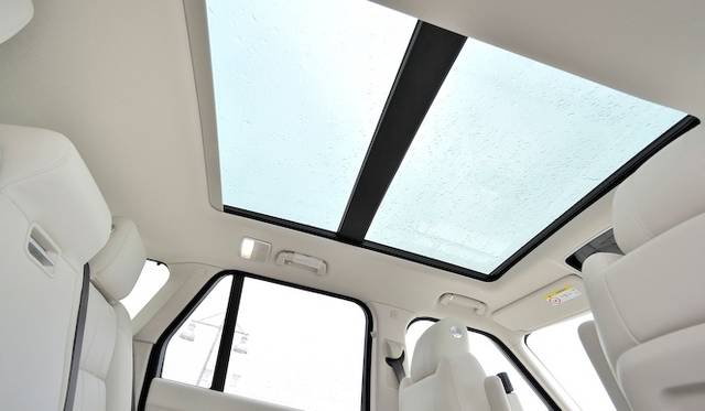 24_range_rover_665 <strong>Land Rover Range Rover 5.0 V8 SUPERCHARGED VOGUE|<br />ランドローバー レンジローバー 5.0 V8 スーパーチャージド ヴォーグ</strong>