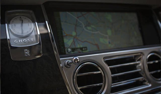 <strong>伝統と革新の英国ロイヤル文化を巡る旅</strong>　