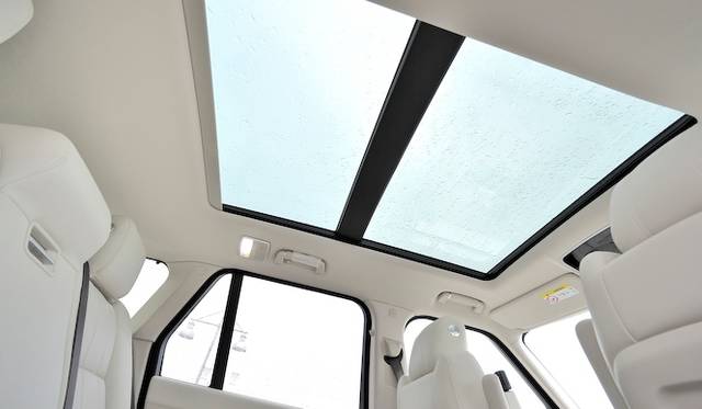 <strong>Land Rover Range Rover 5.0 V8 SUPERCHARGED VOGUE｜<br />ランドローバー レンジローバー 5.0 V8 スーパーチャージド ヴォーグ</strong>