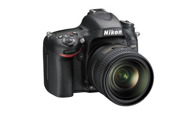 <strong>Nikon｜ニコン</strong>　D600