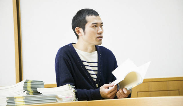 <strong>スペシャル対談｜アーティスト・鈴木康広×担当キュレーター・山峰潤也</strong>