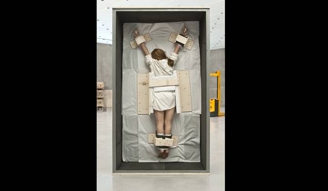 <strong>ART FILE 07｜「Maurizio Cattelan AMEN」</strong>　 Untitled, 2007　Courtesy of Maurizio Cattelan’s Archive