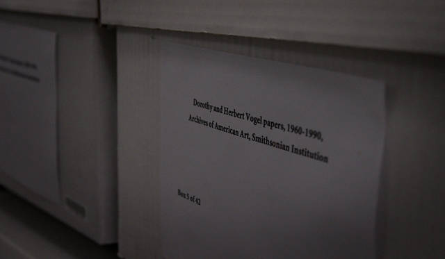 <strong>MOVIE｜ハーブ＆ドロシー ふたりからの贈りもの</strong>　Copyright © 2013 Fine Line Media,Inc. All Rights Reserved.