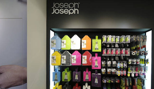<strong>MAKINO TRADING｜マキノトレーディング</strong>　「Joseph Joseph Store」青山店　
