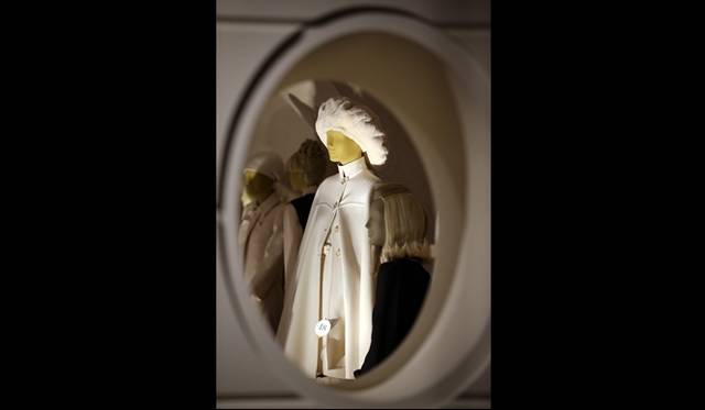 <strong>ART FILE 08｜「Valentino: Master of Couture」</strong>　©Peter Macdiarmid