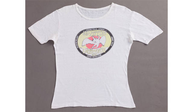 <strong>World Photo Press｜ワールドフォトプレス</strong>　『LISTEN TO THIS T-SHIRT 20世紀ロックTシャツ大図鑑』　レッド・ツェッペリン（1979年）