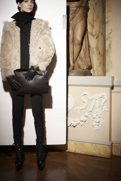 　2013年秋冬プレコレクション 