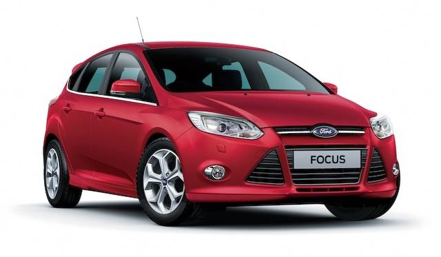 <strong>Ford Focus｜フォード フォーカス</strong><br />ボディカラー「キャンディ レッド」