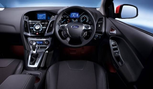 <strong>Ford Focus｜フォード フォーカス</strong>