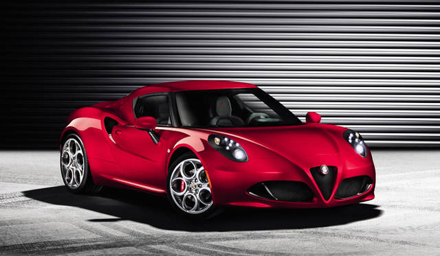 <strong>Alfa Romeo 4C｜アルファ ロメオ 4C</strong>