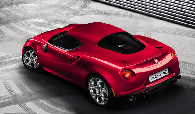 <strong>Alfa Romeo 4C｜アルファ ロメオ 4C</strong>