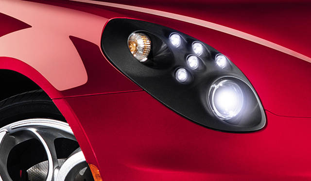 <strong>Alfa Romeo 4C｜アルファ ロメオ 4C</strong>