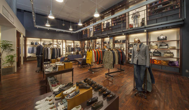 <strong>BEYES｜バイズ</strong>　「JACKET REQUIRED 表参道店」