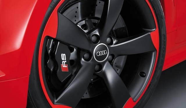 <strong>Audi TT RS Plus Coupe｜アウディ TT RS プラス クーペ</strong>