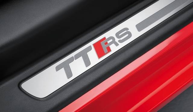 <strong>Audi TT RS Plus Coupe｜アウディ TT RS プラス クーペ</strong>