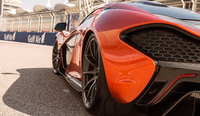 <strong>McLaren P1｜マクラーレン P1</strong>