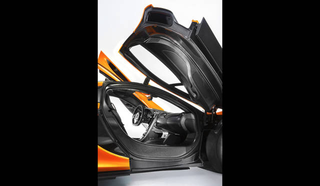 <strong>McLaren P1｜マクラーレン P1</strong>