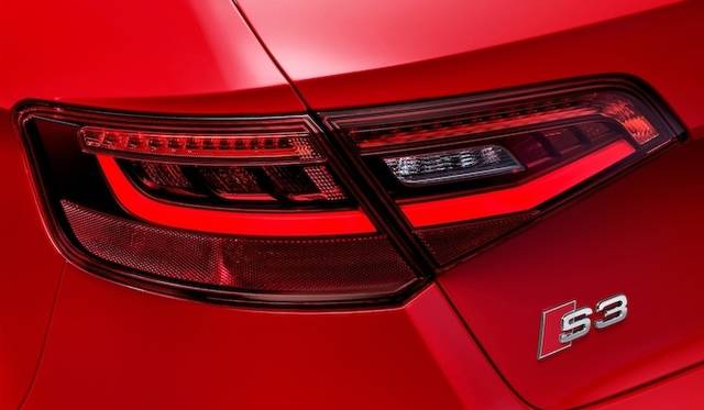 <strong>Audi S3 Sportback ｜アウディ S3 スポーツバック</strong>