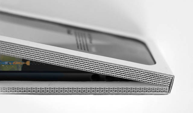 <strong>HOWLT｜ホルト</strong>　iPhone5専用ケース 