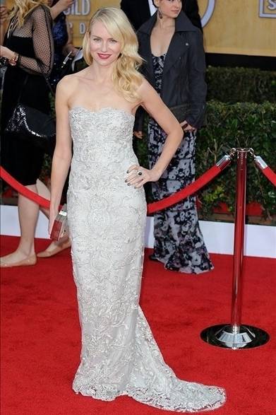 <strong>Anna Wintour｜アナ・ウィンター</strong><br /><br />2013年秋冬マルベリーのフロントローに現れたアメリカ版『ヴォーグ』の編集長アナ・ウィンター。