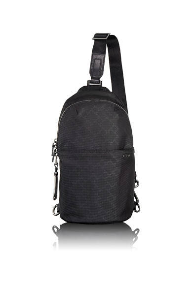 <strong>TUMI｜トゥミ</strong>　 「TICON（タイコン）コレクション」　スリング（バリスティックナイロン）3万9900円