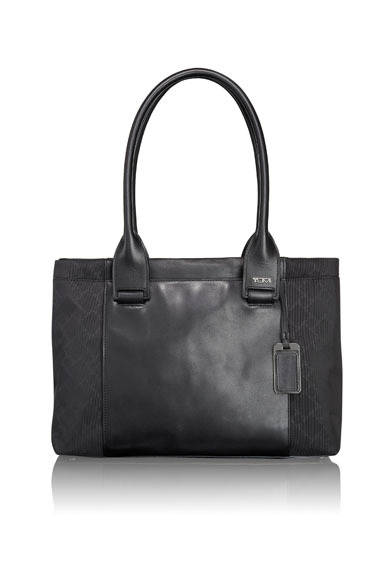 <strong>TUMI｜トゥミ</strong>　 「TICON（タイコン）コレクション」　ショッパー・トート（バリスティックナイロン）6万900円