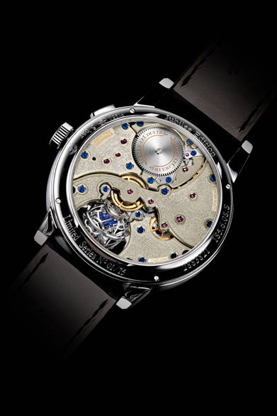 「マスター・グランド・トラディション・ジャイロトゥールビヨン 3・ジュビリー」エクストラホワイトPTケース、世界75本限定、39万6900ユーロ（予価）、12月発売予定