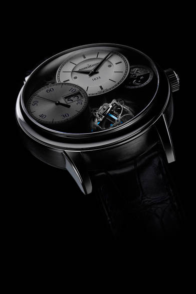 「マスター・グランド・トラディション・ジャイロトゥールビヨン 3・ジュビリー」エクストラホワイトPTケース、世界75本限定、39万6900ユーロ（予価）、12月発売予定