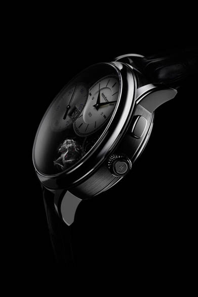 「マスター・グランド・トラディション・ジャイロトゥールビヨン 3・ジュビリー」エクストラホワイトPTケース、世界75本限定、39万6900ユーロ（予価）、12月発売予定