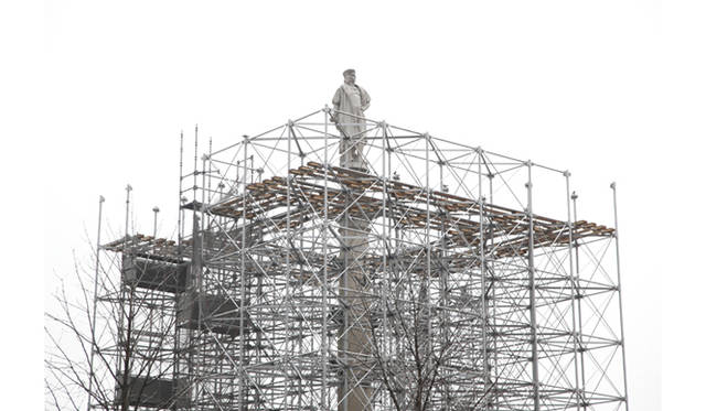 <strong>「ディスカバリング・コロンブス」</strong>