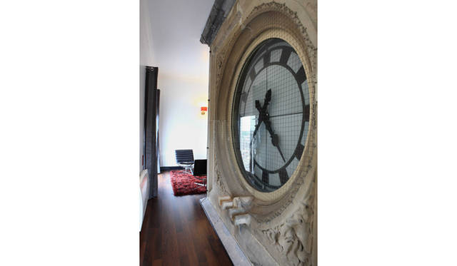 <strong>「Hotel Gent」</strong> Tatzu Nishi alias Tazu Rous, Hotel Gent, 2012<br />Photo: Dirk Pauwels, Courtesy of the artist and ARATANIURANO