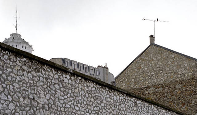 <strong>URBAN RESEARCH｜アーバンリサーチ</strong>　『URBAN RESEARCH: PARIS』　Photographs by Eduardo Serafim