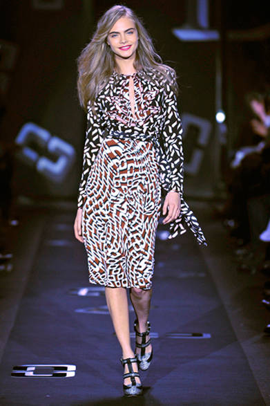 <strong>DIANE von FURSTENBERG｜ダイアン フォン ファステンバーグ</strong>　2013年秋冬コレクション