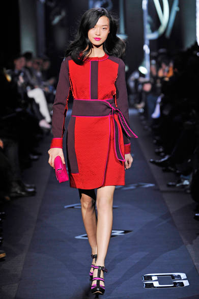 <strong>DIANE von FURSTENBERG｜ダイアン フォン ファステンバーグ</strong>　2013年秋冬コレクション