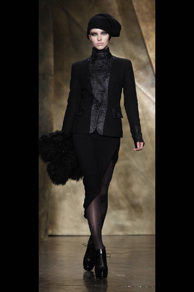 <strong>DONNA KARAN NEW YORK ｜ダナ キャラン ニューヨーク</strong>　2013年秋冬コレクション